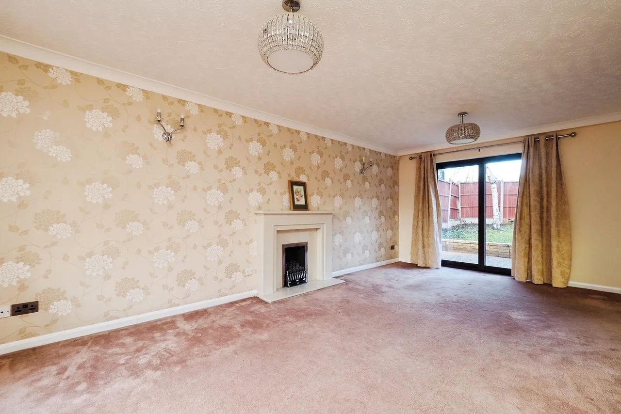 Charlbury Court, Bramcote, Nottingham, NG9, photo 8