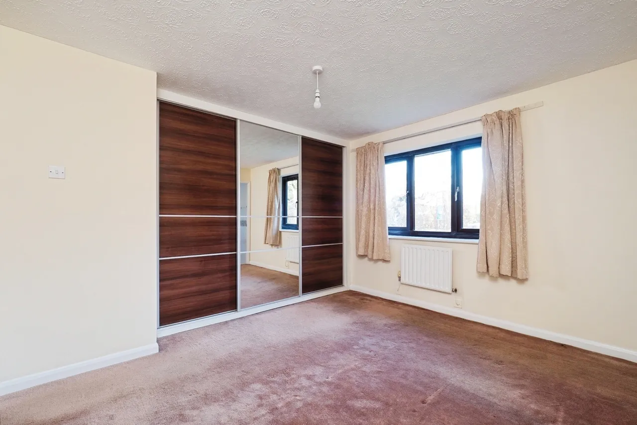 Charlbury Court, Bramcote, Nottingham, NG9, photo 16
