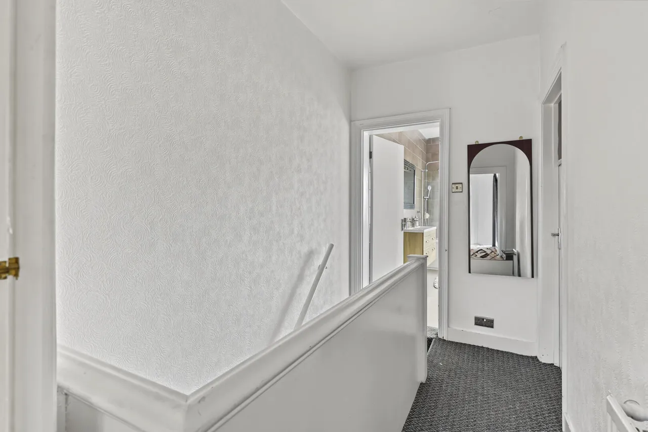 Mandeville Road, Enfield, EN3, photo 26