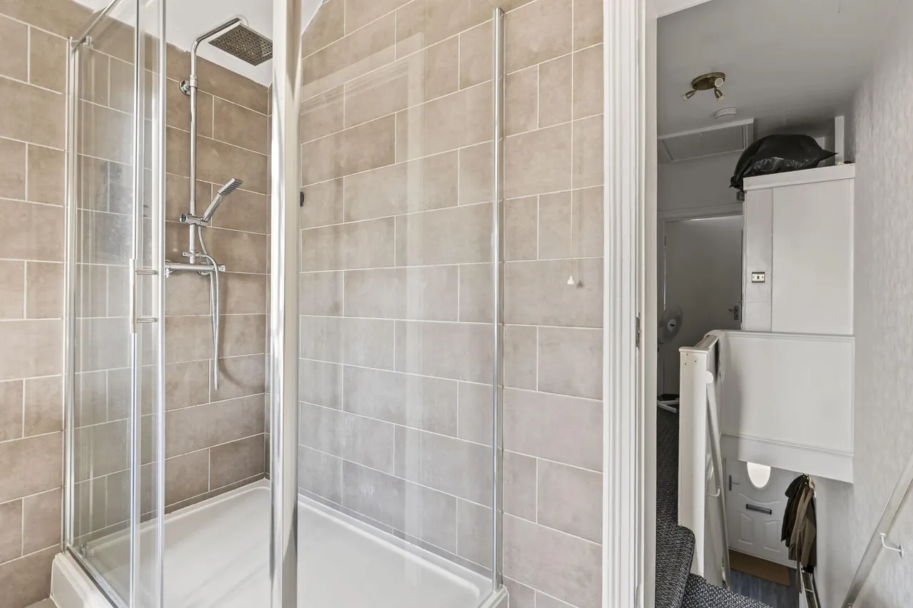 Mandeville Road, Enfield, EN3, photo 22