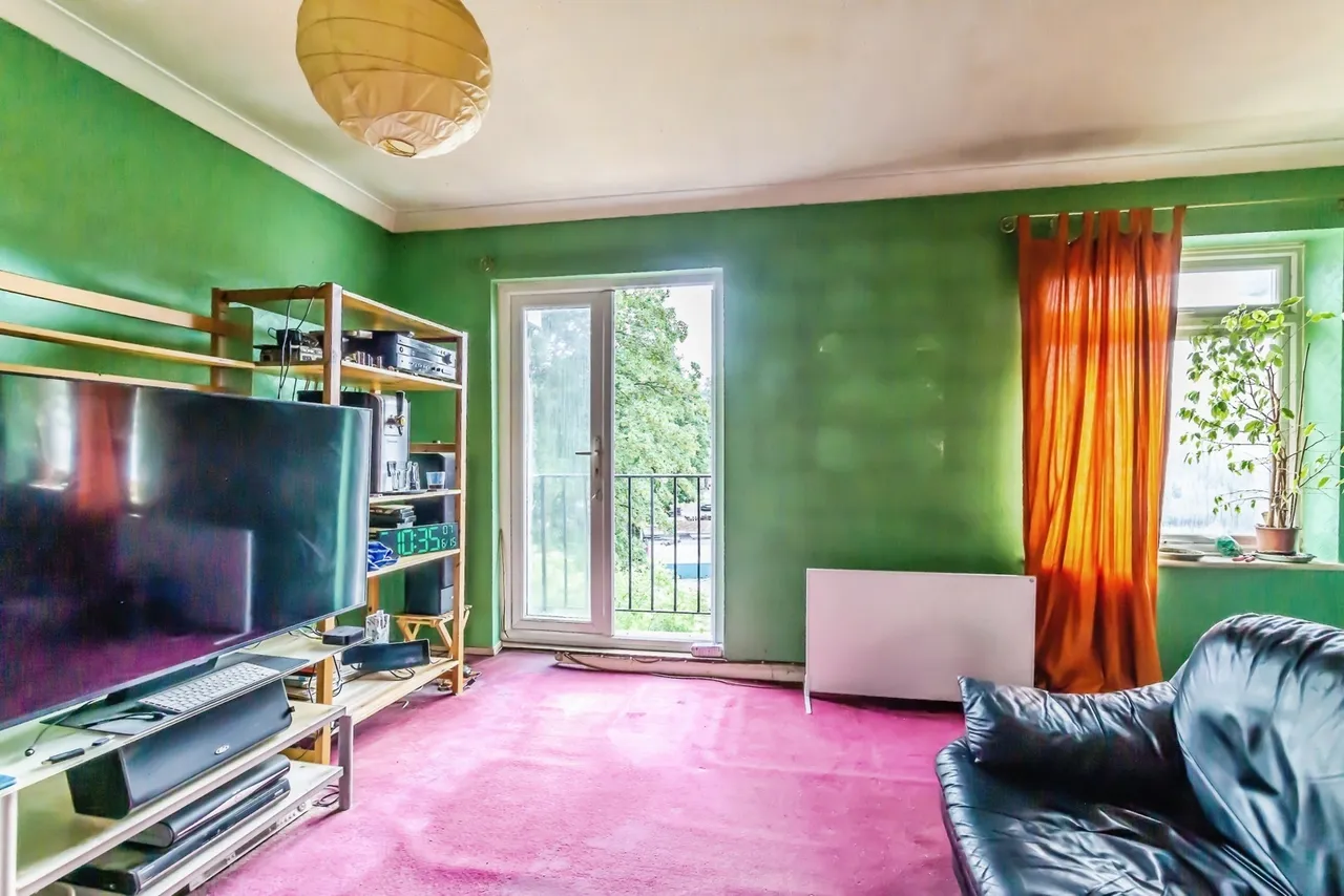 Town End, Caterham, Surrey, CR3, photo 2