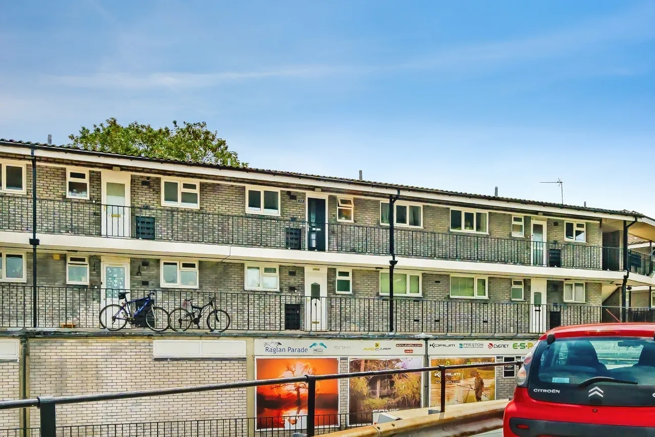 Town End, Caterham, Surrey, CR3, photo 16