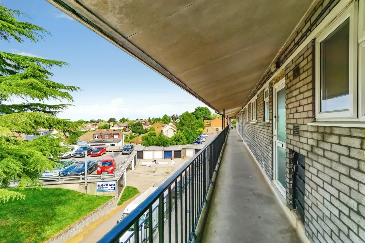 Town End, Caterham, Surrey, CR3, photo 6