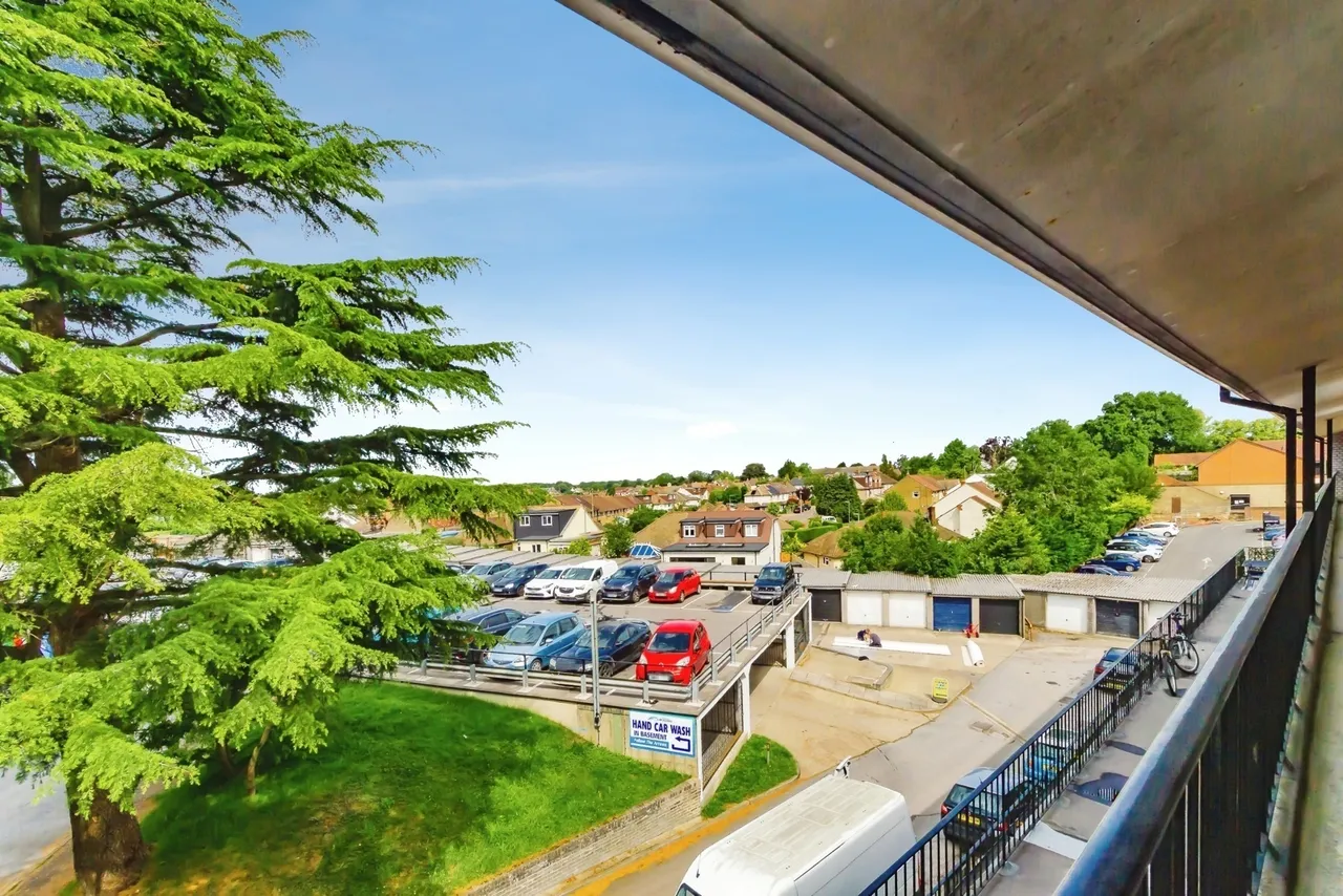 Town End, Caterham, Surrey, CR3, photo 11