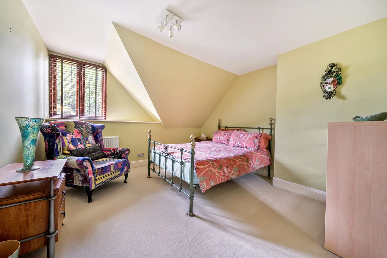Cleeve Court, Bristol, BS16, photo 20