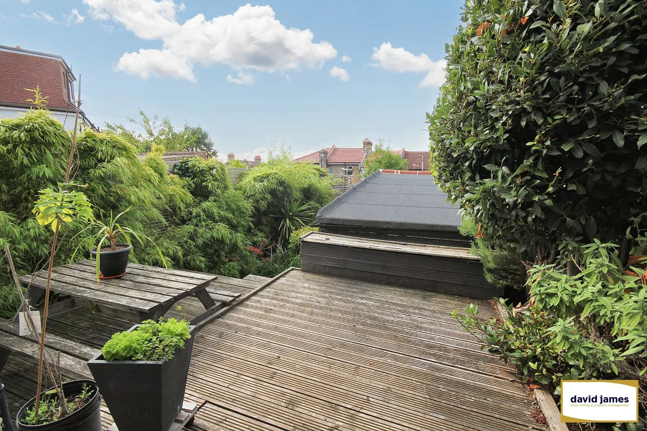 Beauchamp Road, London, photo 8