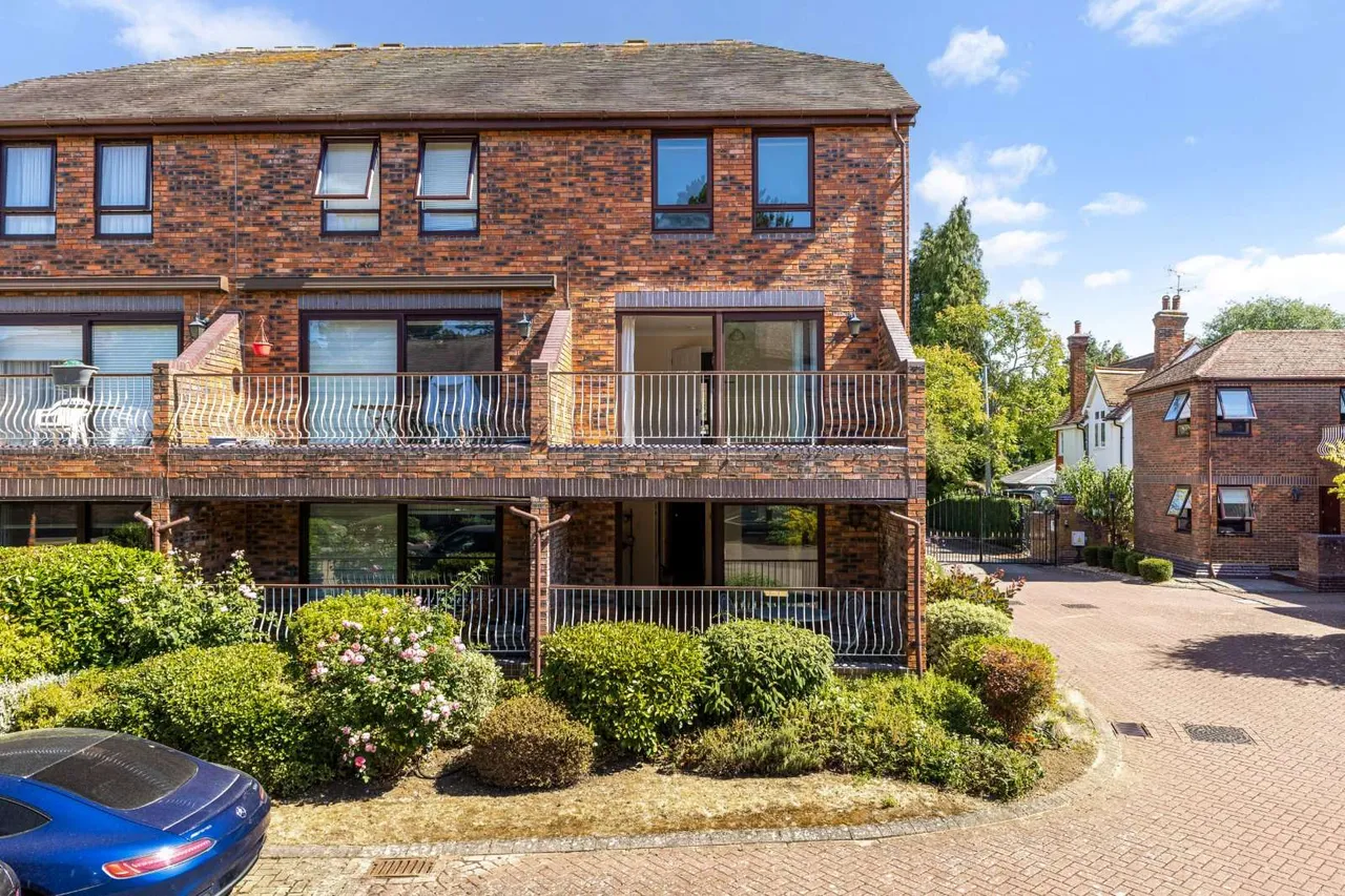Marlow Bridge Lane, Marlow, SL7, photo 12