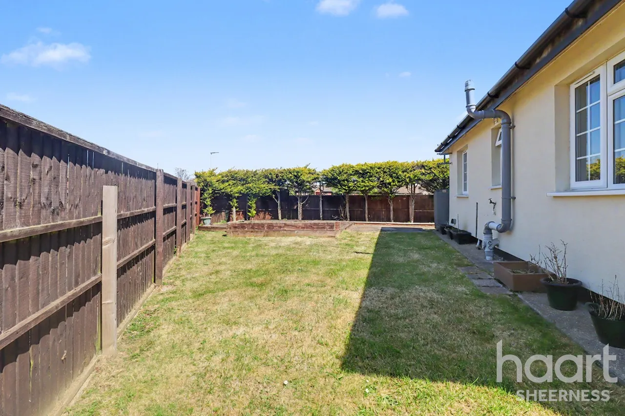 Hazel Grove, Minster, ME12, photo 10