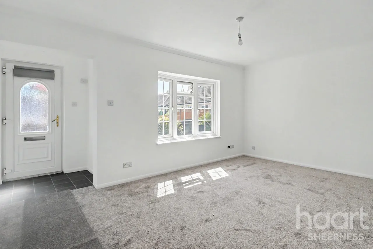 Hazel Grove, Minster, ME12, photo 12