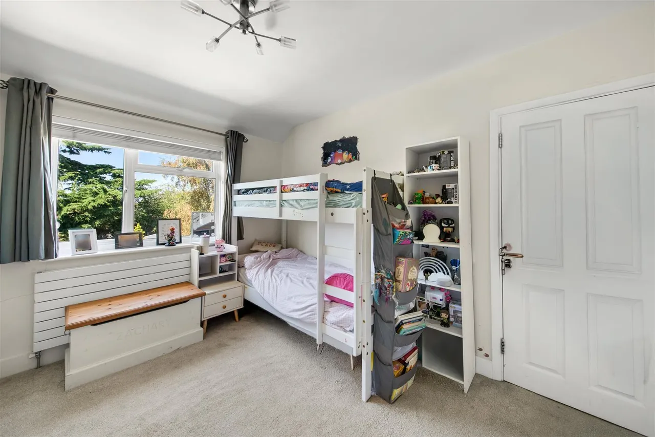 Harefield Road, Uxbridge, photo 13