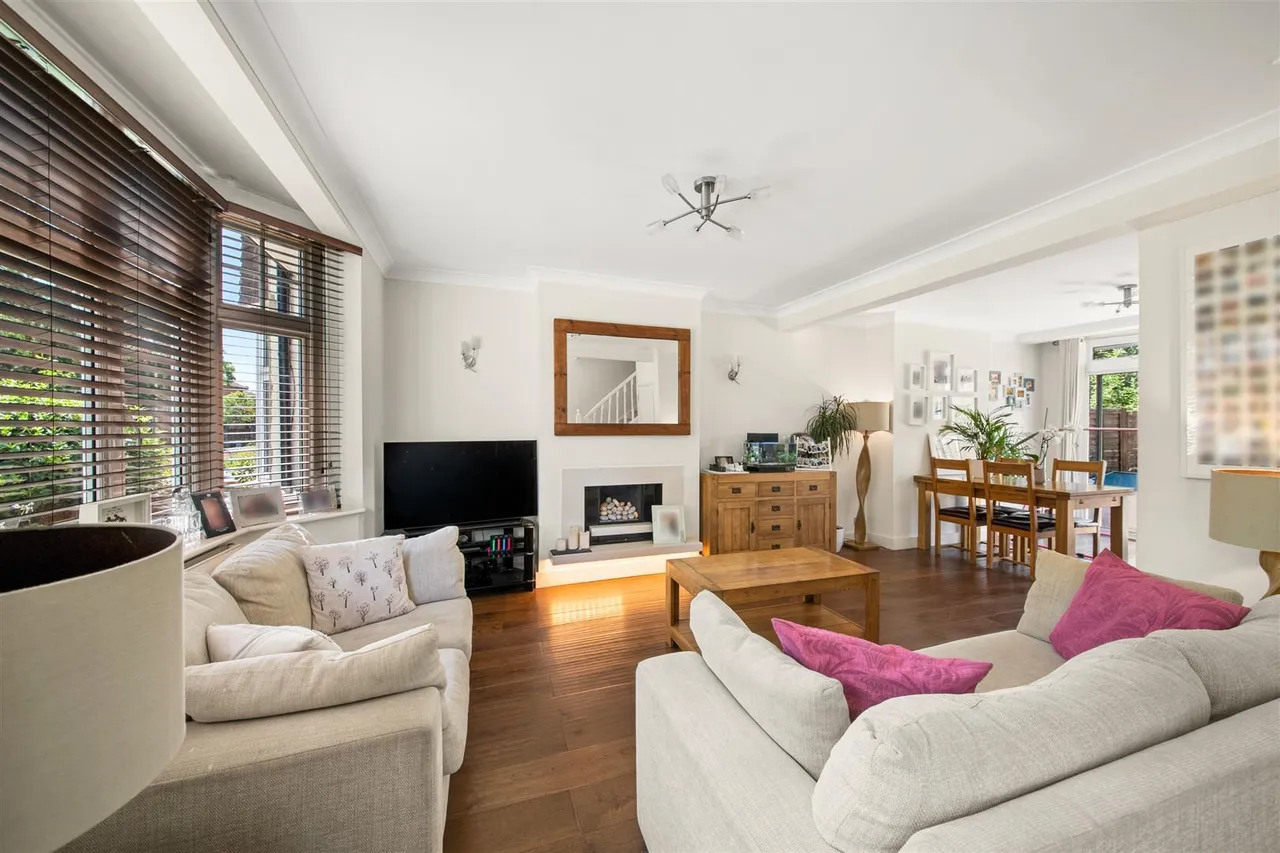 Harefield Road, Uxbridge, photo 5