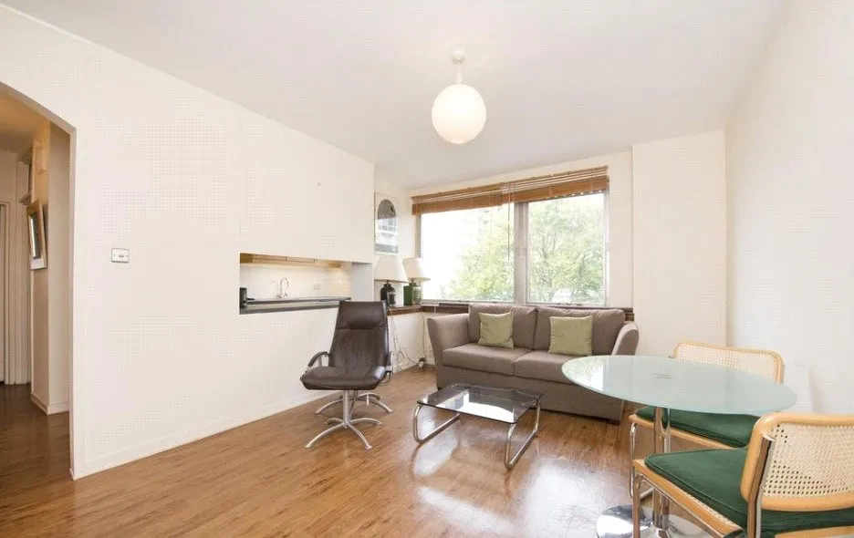 Coniston Court, Kendal Street, London, W2 2AN, photo 2