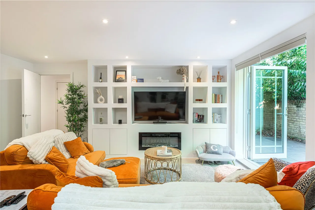 Brookfield Mews, Barnes, SW13, photo 2