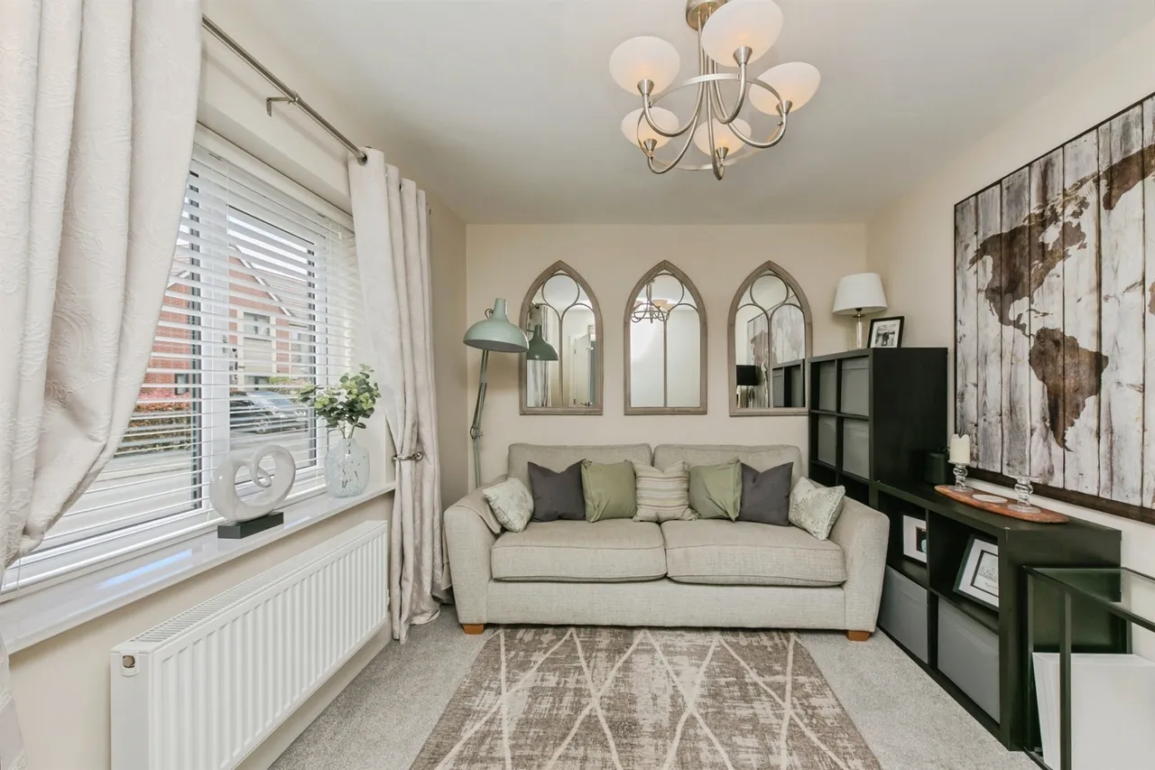 Sampson Avenue, Bramshall, Uttoxeter, photo 6
