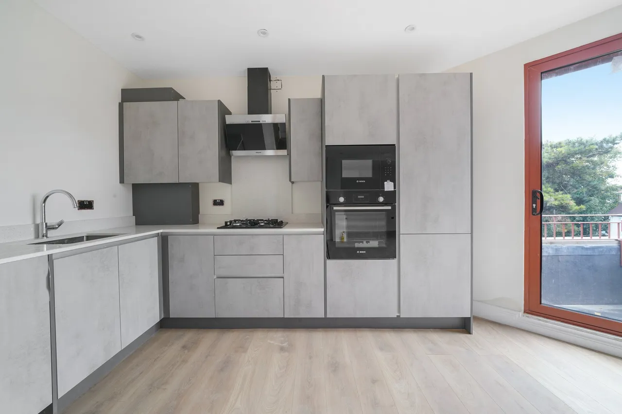 Selsdon Road, South Croydon, Surrey, CR2 7AA, photo 3