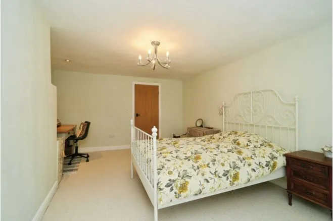 Walkden Road, Manchester, photo 12