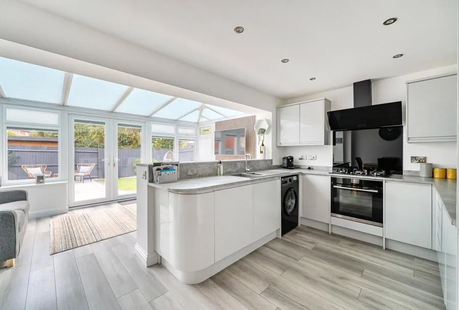 3 bed house for sale, Clifford Avenue, Walton Cardiff, GL20