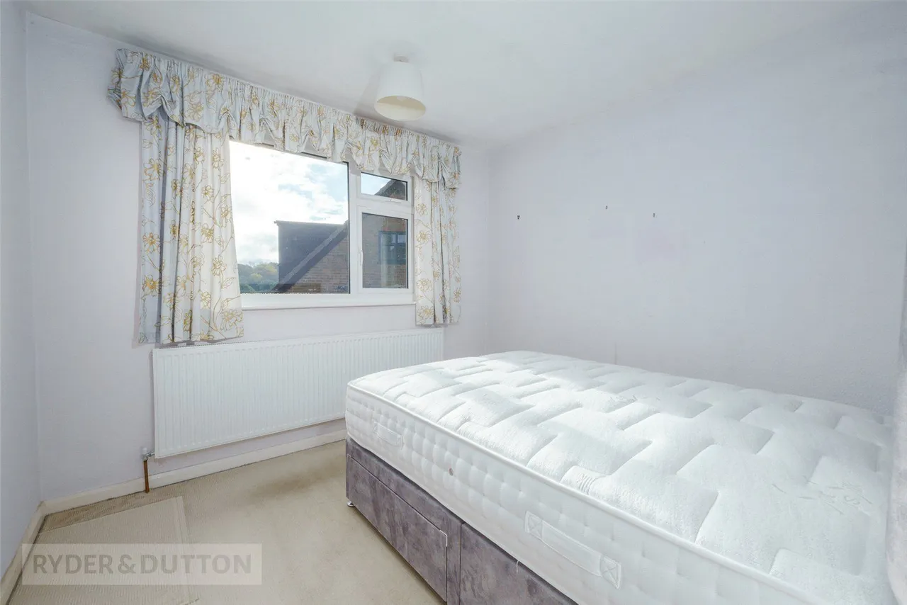 Thorpes Avenue, Denby Dale, HD8, photo 13
