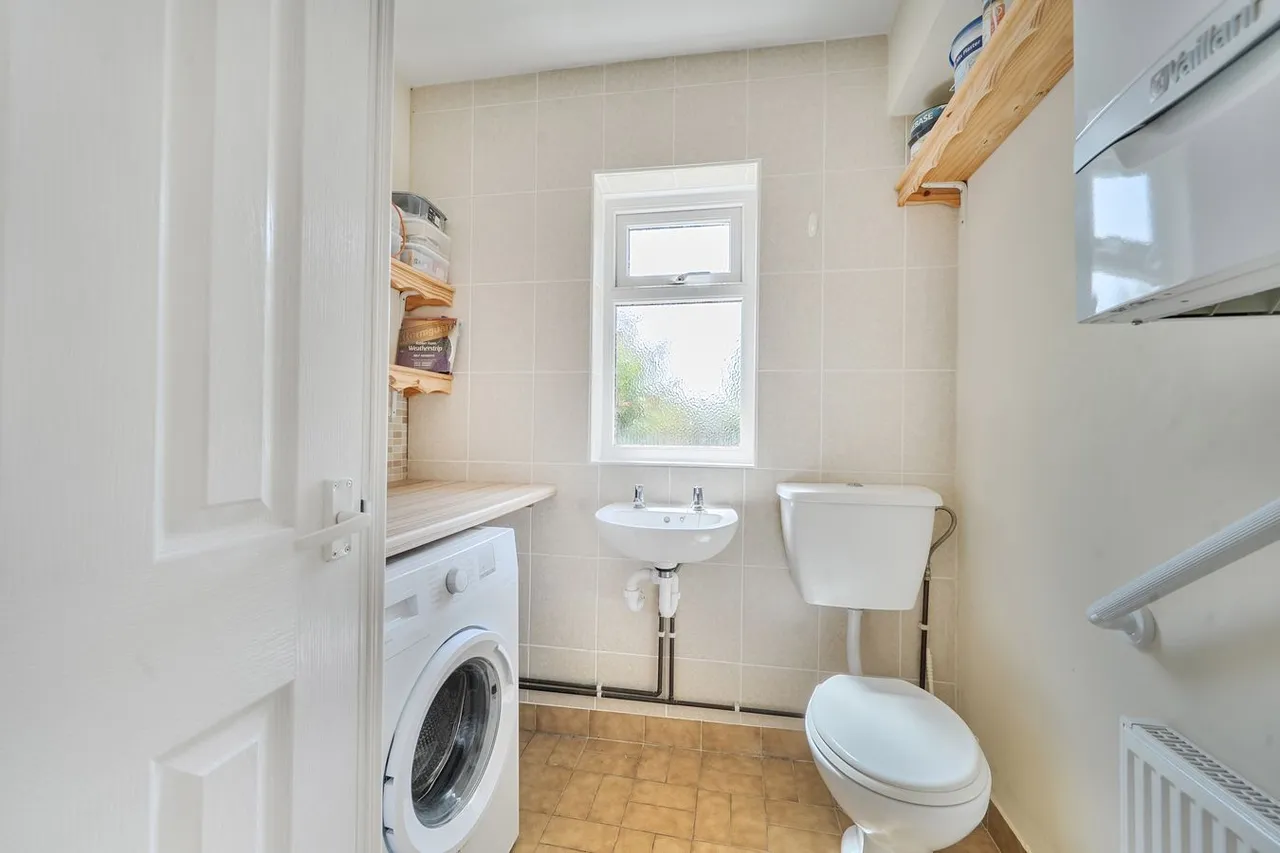 Oakfield Road, Frome, BA11, photo 13