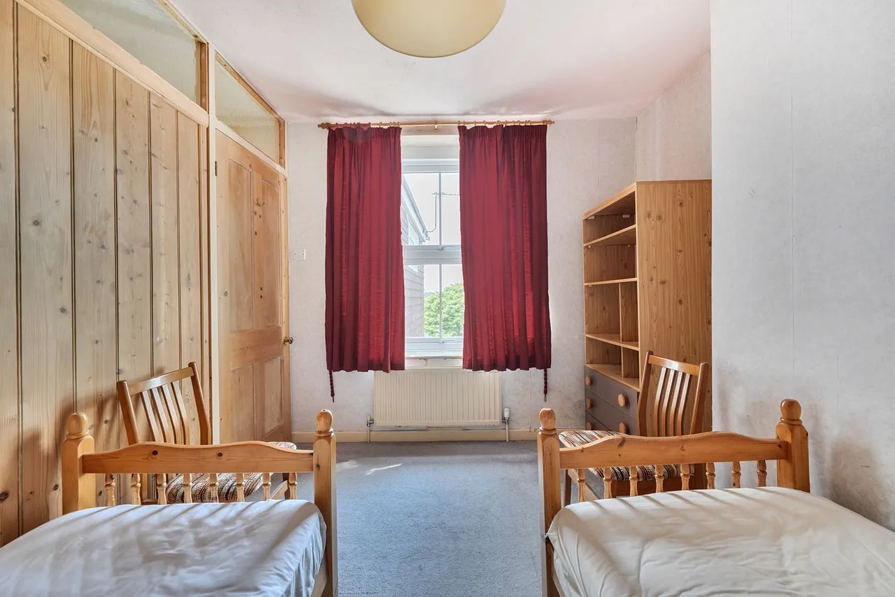 Oakfield Road, Frome, BA11, photo 23
