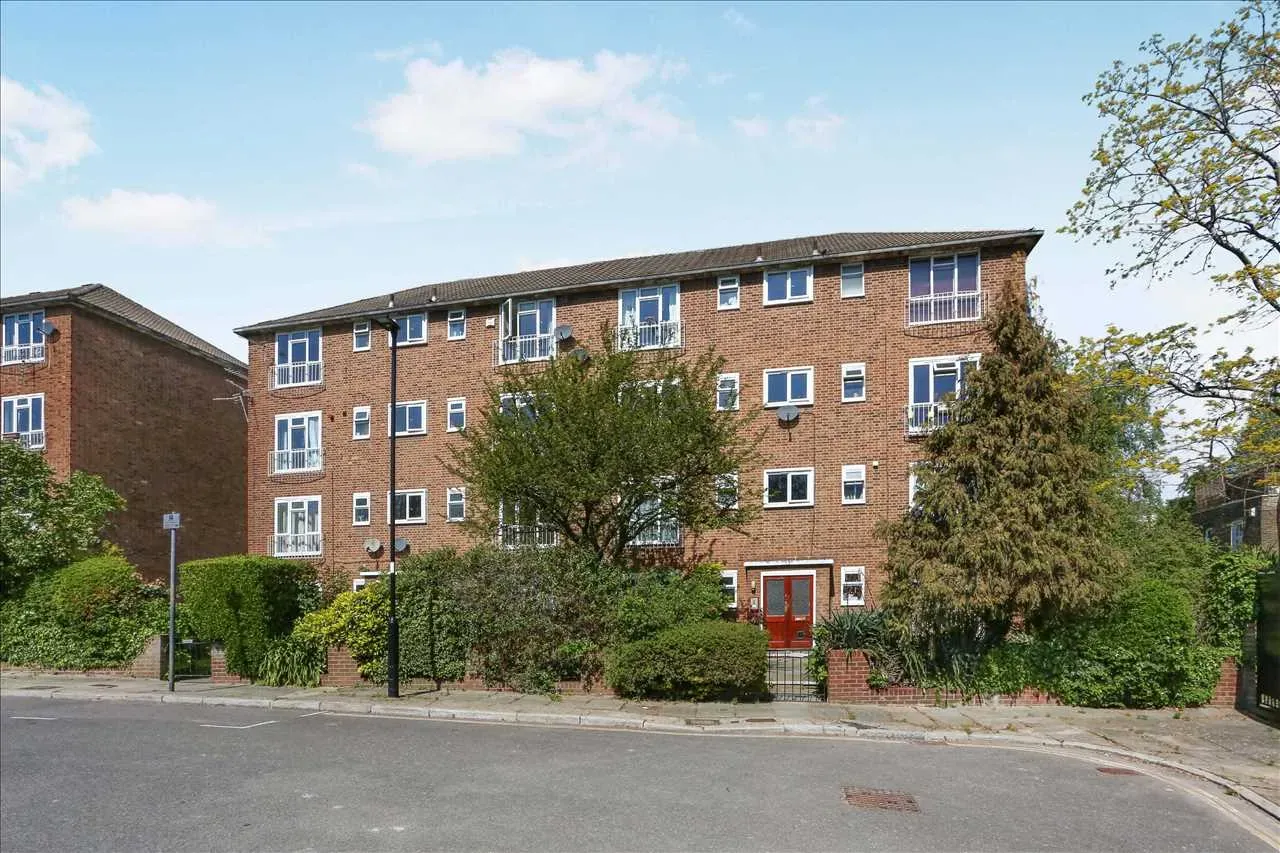 1 bed flat for sale, Temple House, London