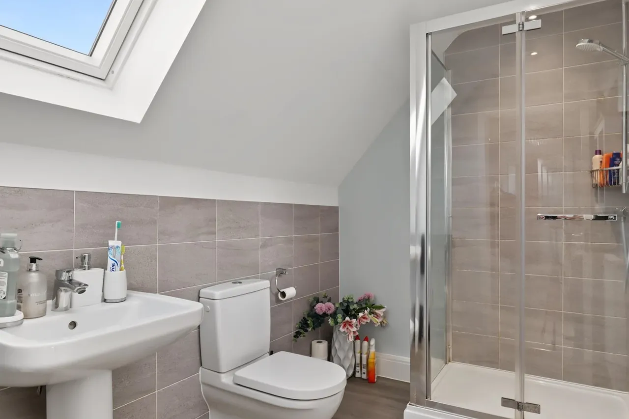 Spring Avenue, Ashby-De-La-Zouch, LE65, photo 26