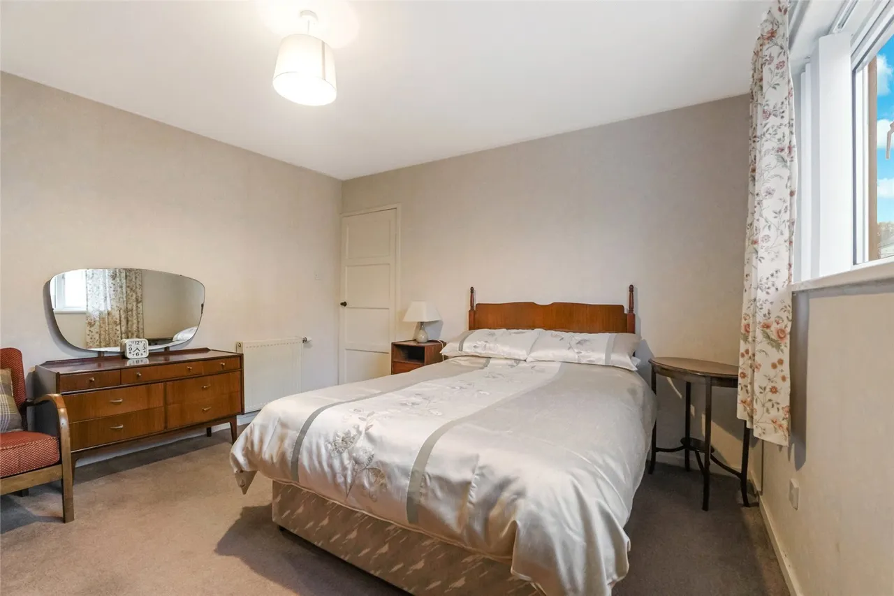 Sunnyside Drive, Blairdardie, G15, photo 15