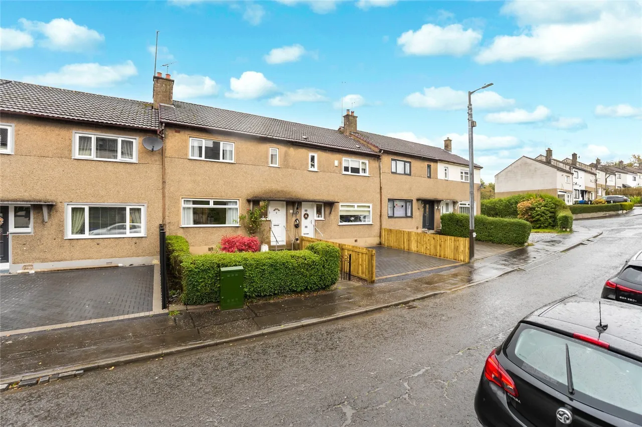 3 bed house for sale, Sunnyside Drive, Blairdardie, G15