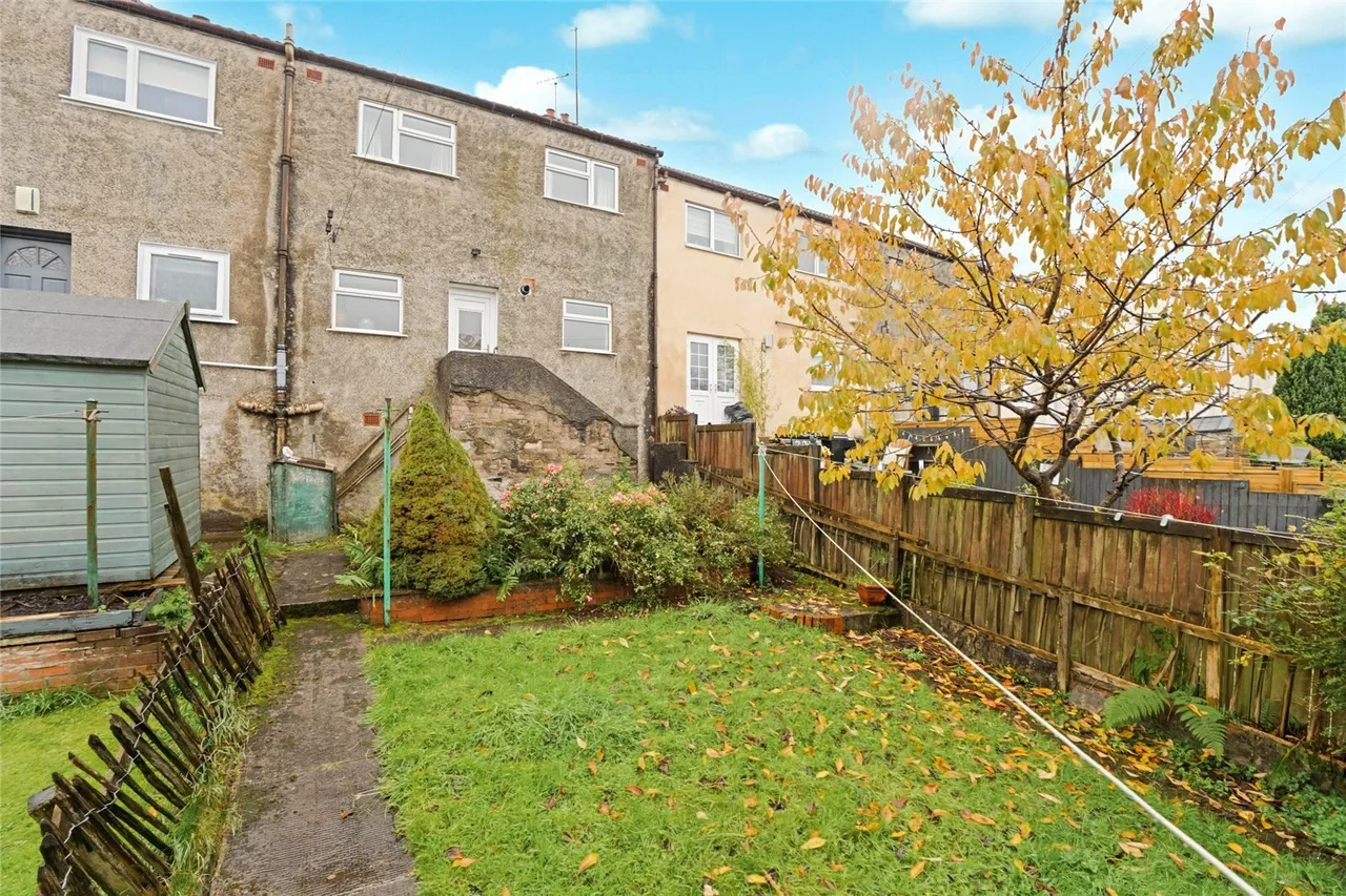 Sunnyside Drive, Blairdardie, G15, photo 20