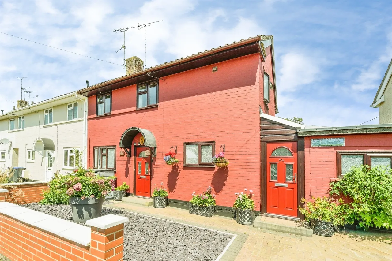 3 bed house for sale — Coronation Road, Durrington, SALISBURY