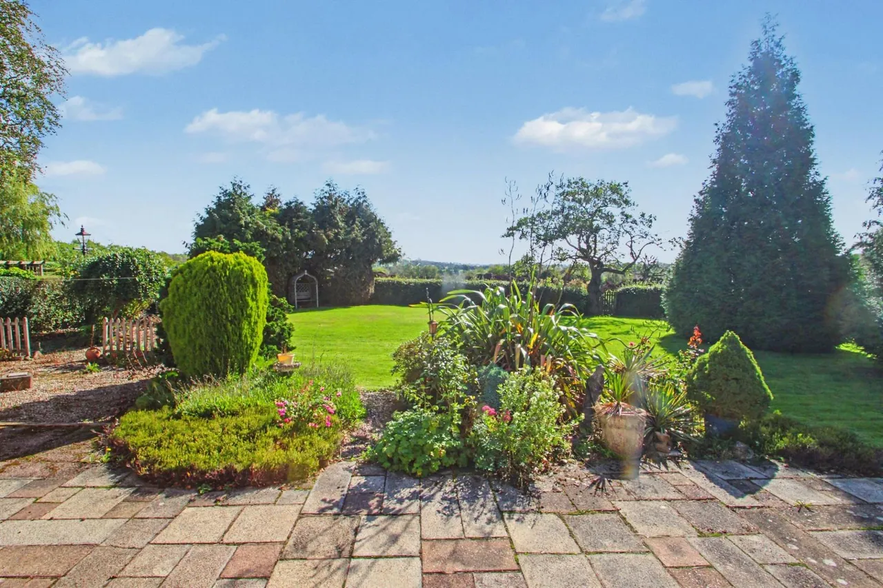Stallington Road, Blythe Bridge, ST11, photo 5