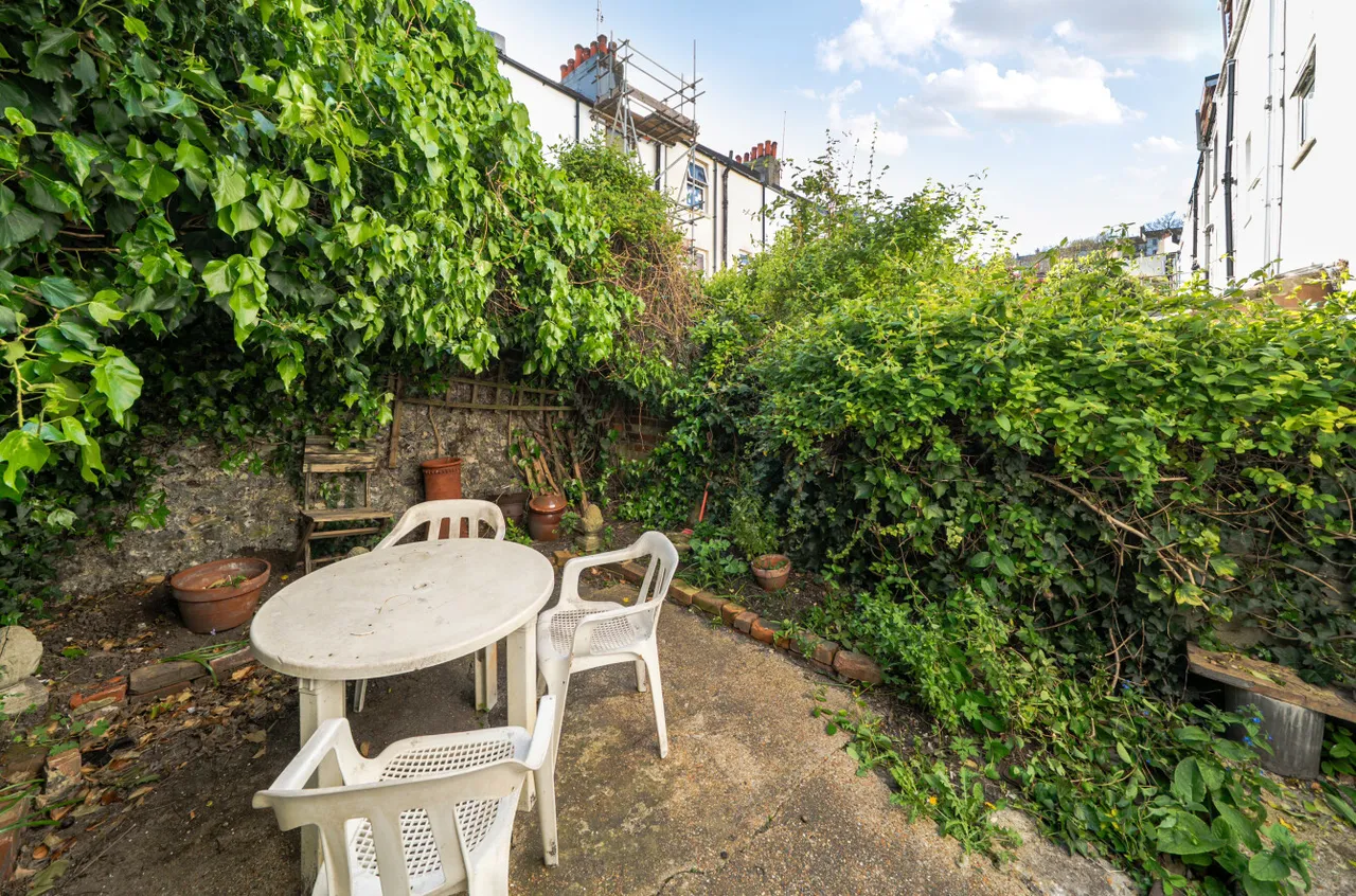 St. Mary Magdalene Street, Brighton, BN2, photo 11