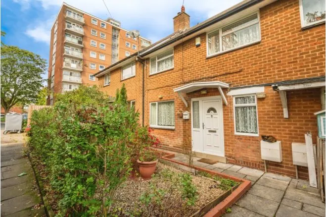 3 bed house for sale, Turves Green, Birmingham, B31