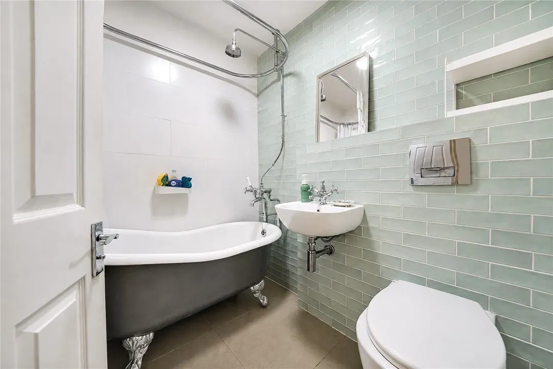 Exeter Road, Kilburn, London, NW2, photo 7