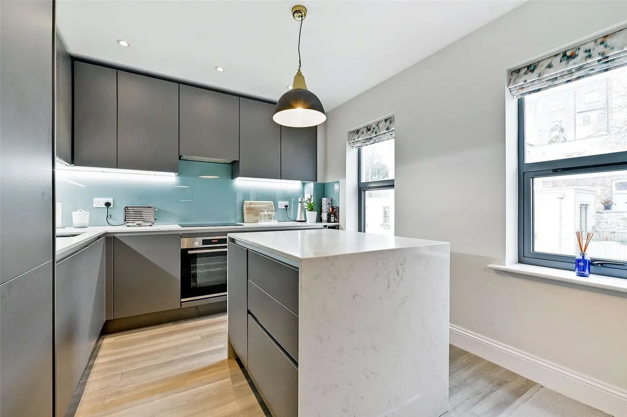 Princess Victoria Street, Bristol, BS8 4DD, photo 3