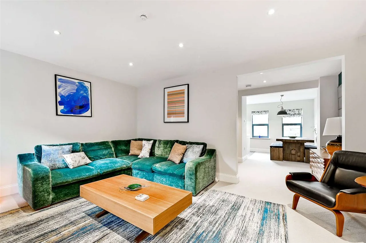 Princess Victoria Street, Bristol, BS8 4DD, photo 2