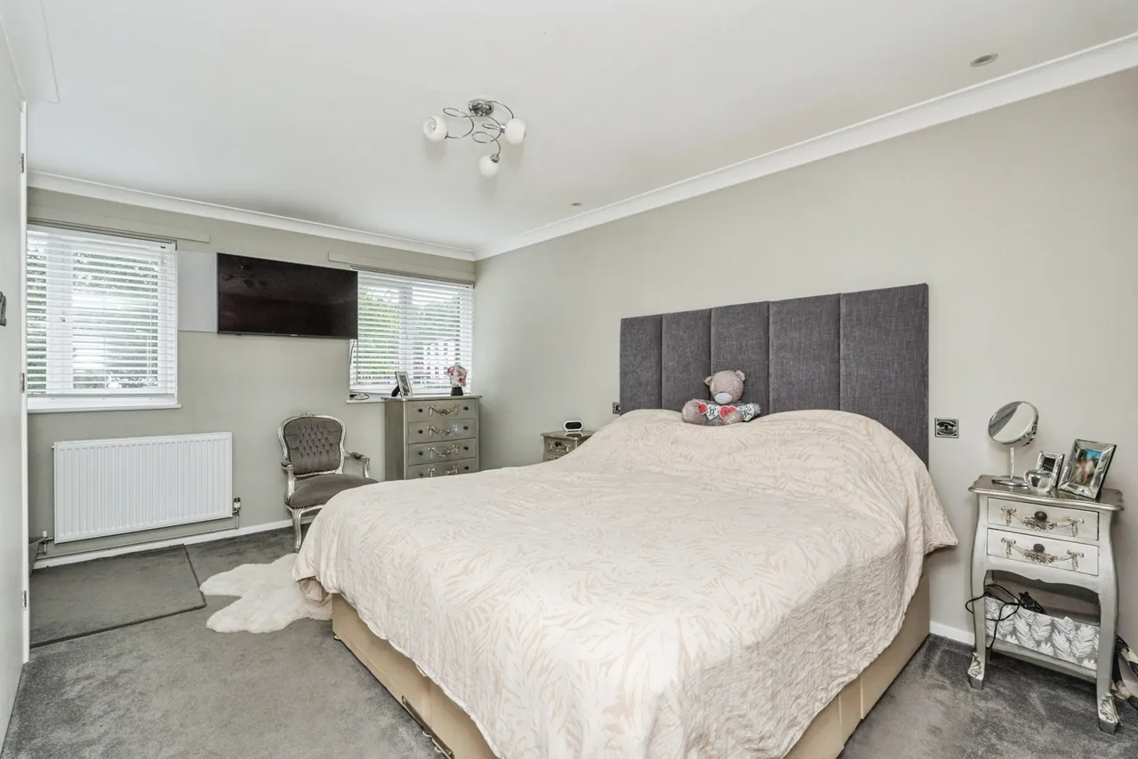 Overlord Close, Camberley, GU15, photo 7