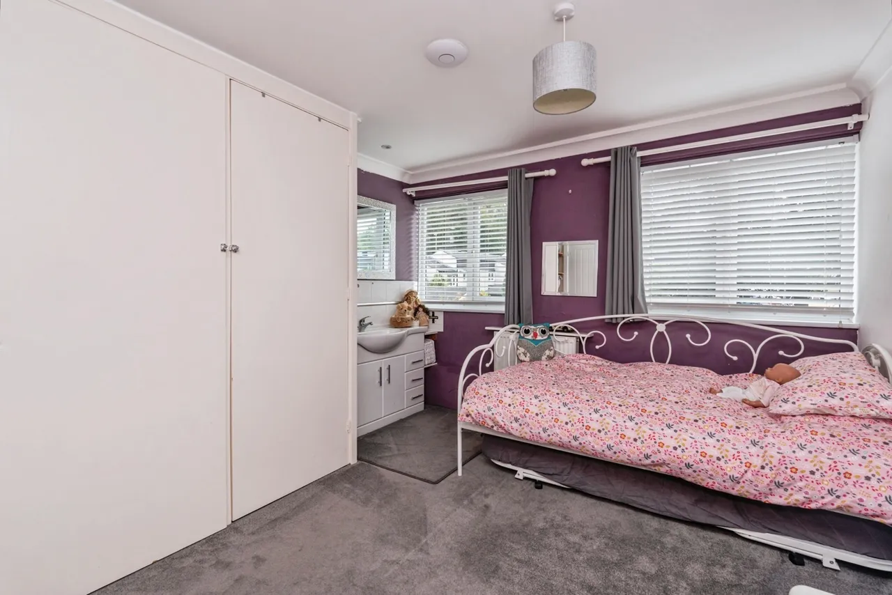 Overlord Close, Camberley, GU15, photo 9