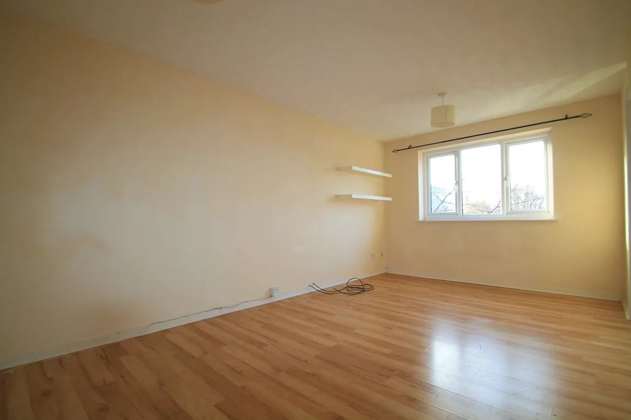 Ellis Court, Dartford, Kent, DA1, photo 2