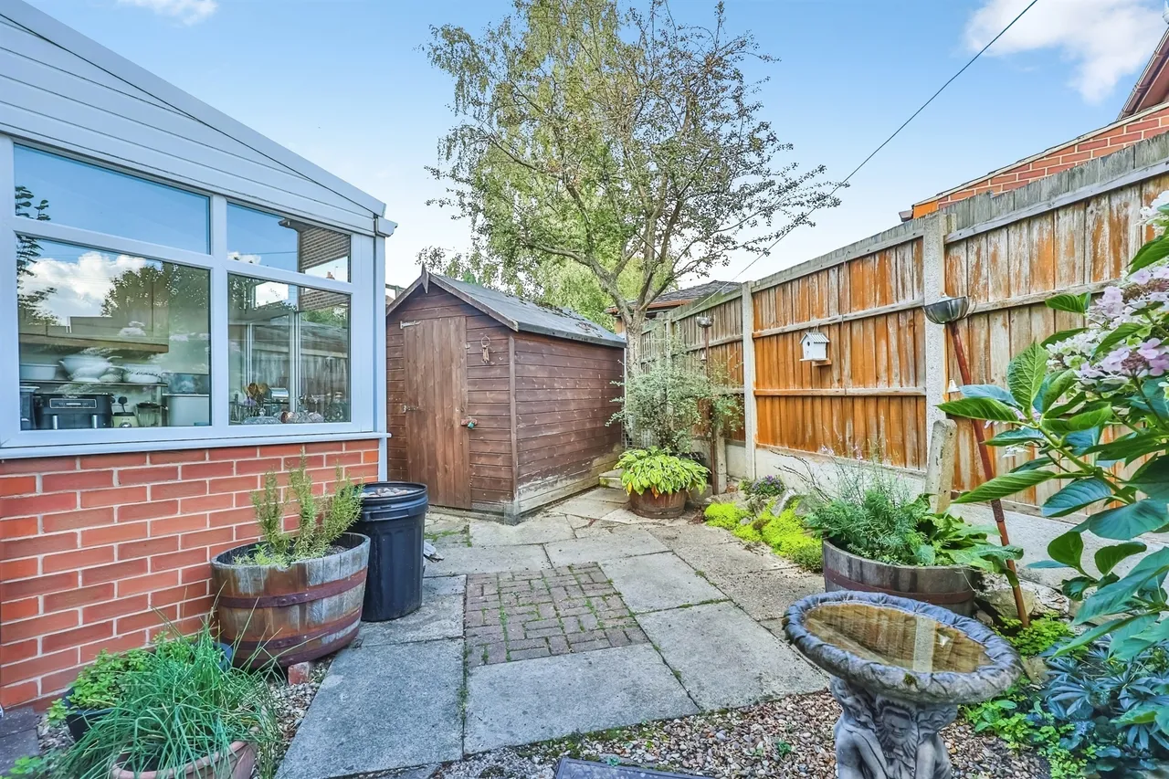 Holmesfield Drive, Heanor, DE75, photo 21