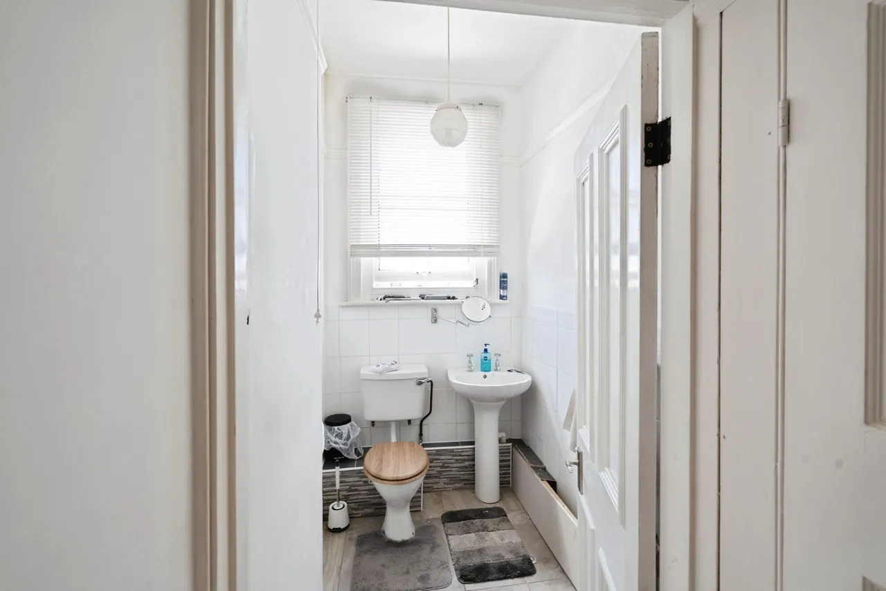 Longford Road, Bognor Regis, PO21, photo 14