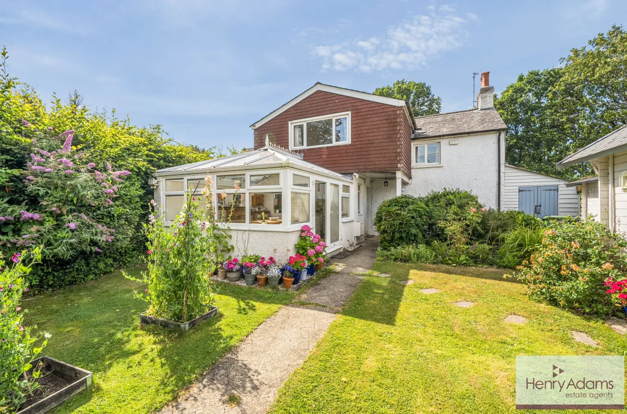 St. Marys Road, Liss, GU33, photo 24