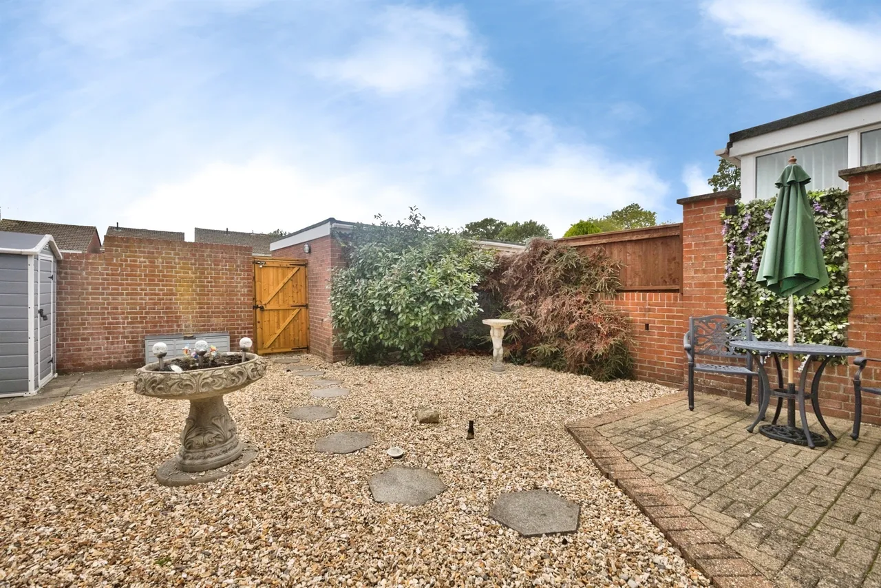 Runnymede Road, Yeovil, BA21, photo 16