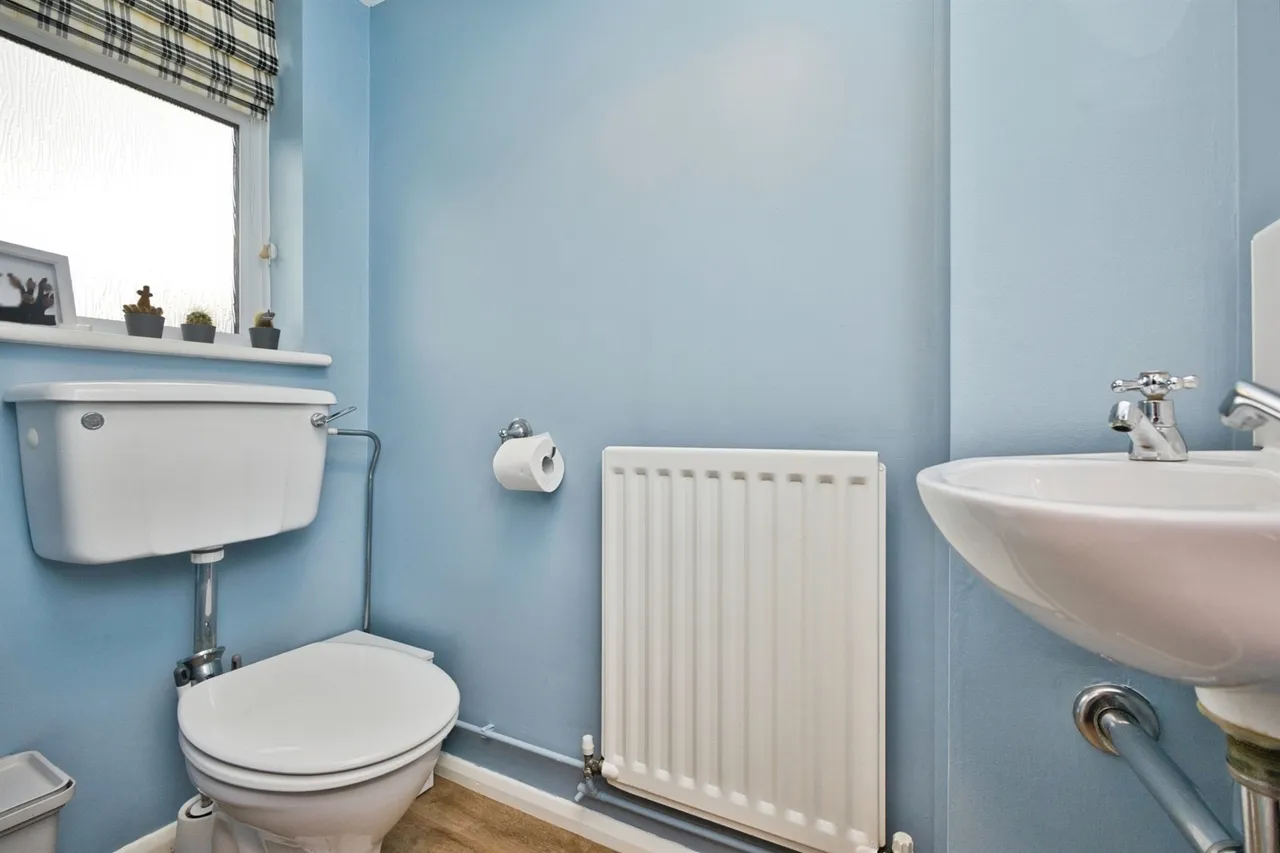 Runnymede Road, Yeovil, BA21, photo 8