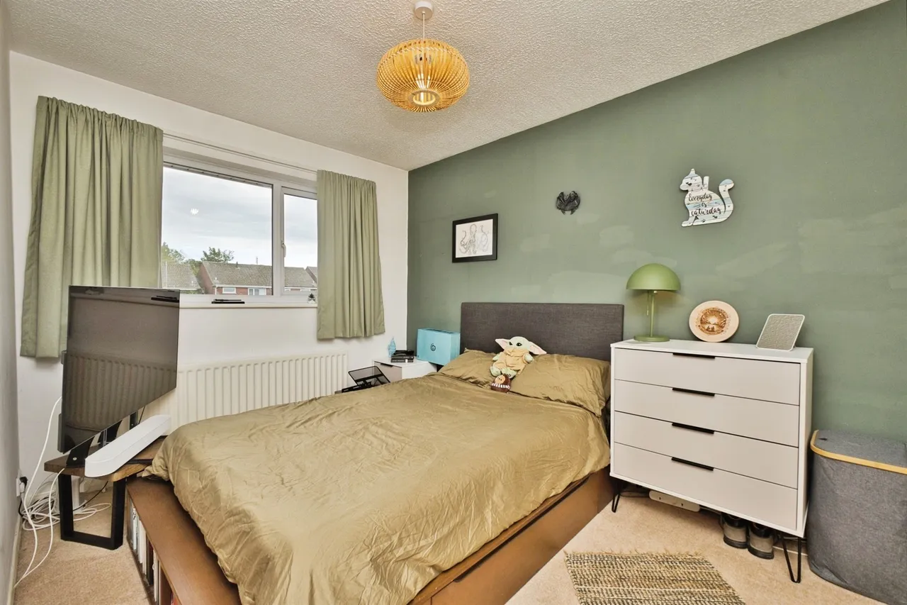 Runnymede Road, Yeovil, BA21, photo 11