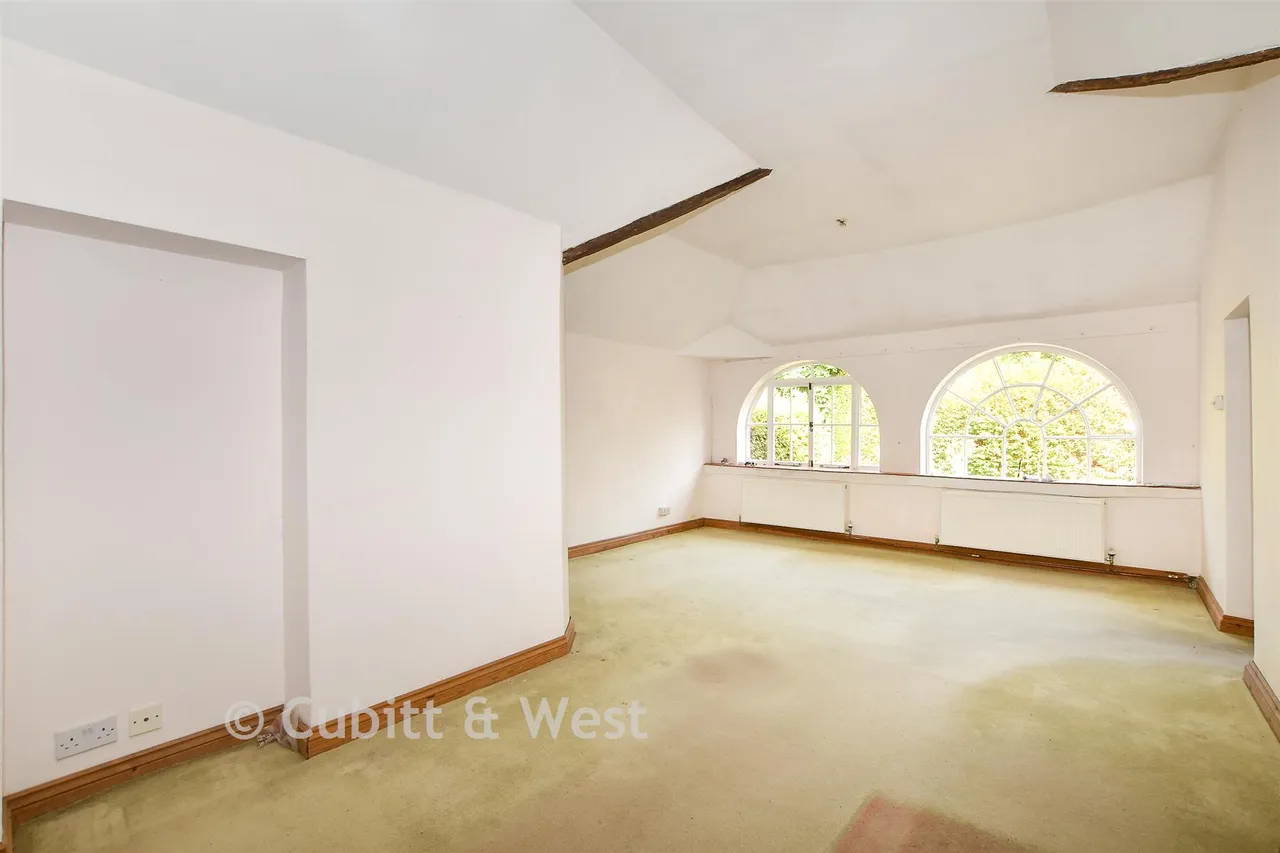 Hurstwood Road, High Hurstwood, TN22, photo 5