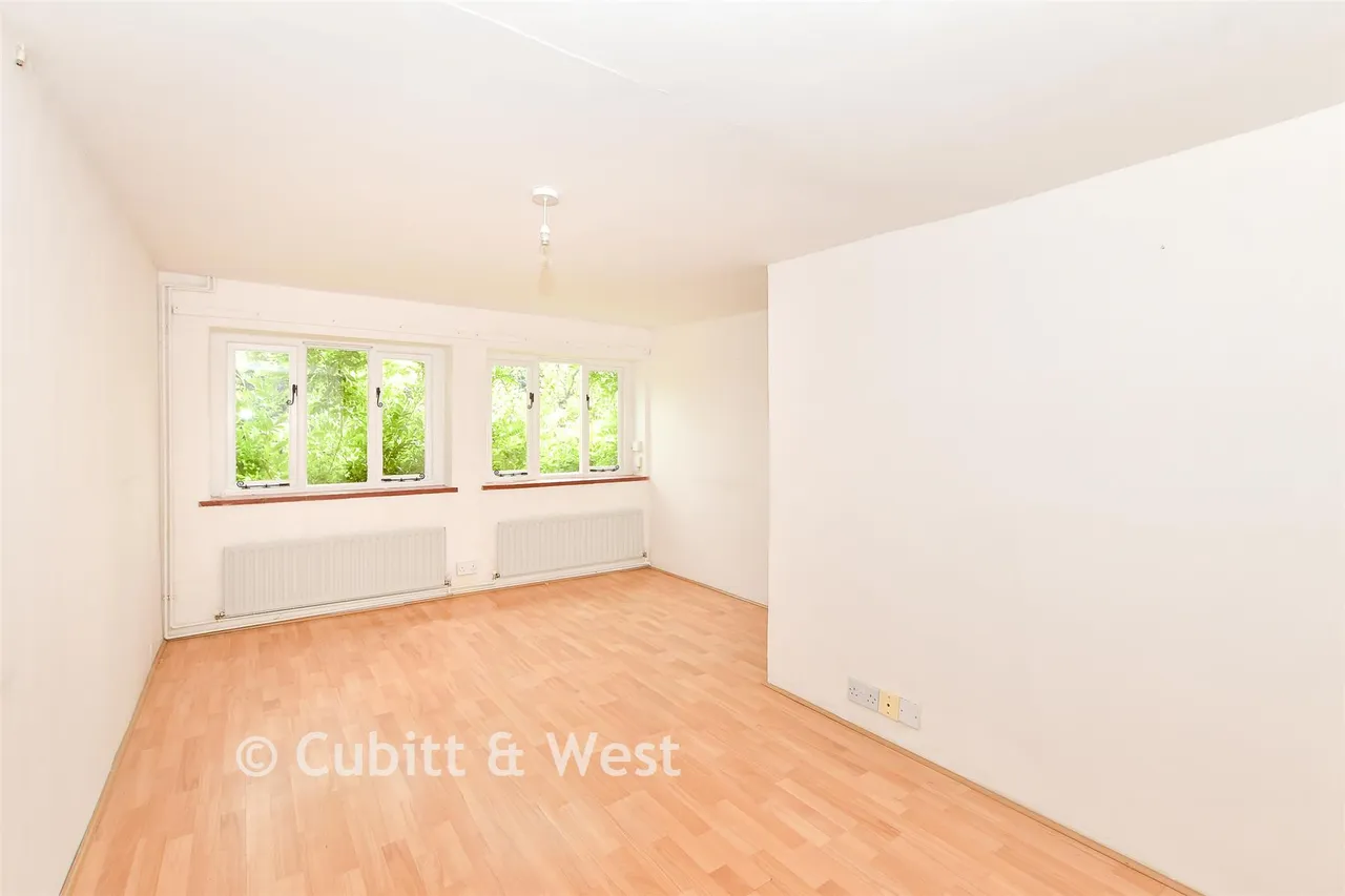 Hurstwood Road, High Hurstwood, TN22, photo 10