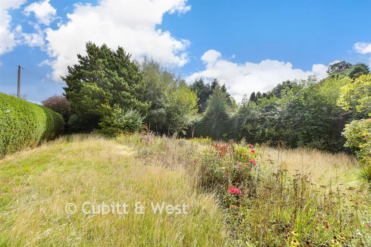 Hurstwood Road, High Hurstwood, TN22, photo 15