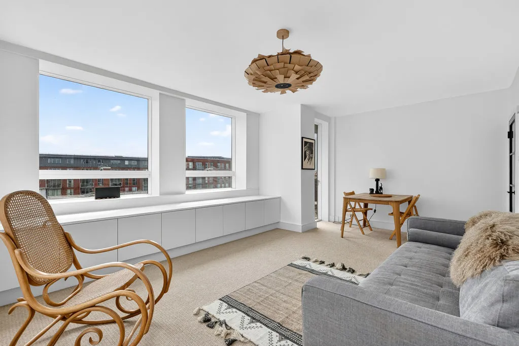 Wellington Close, Walton-On-Thames KT12 1BG, photo 5