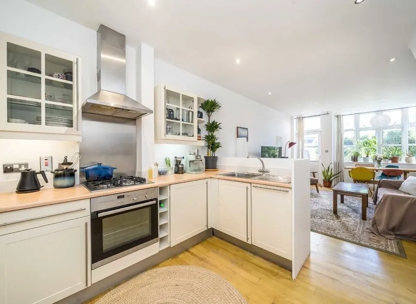 Coachmaker Mews, Clapham, SW4, photo 3
